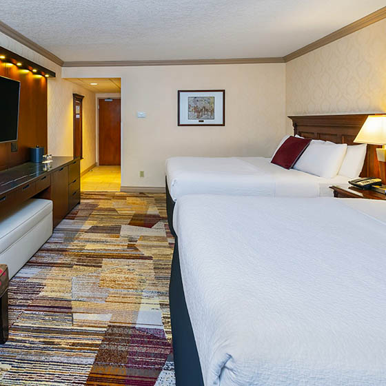 Bedroom at the Royal Canadian Lodge in Banff